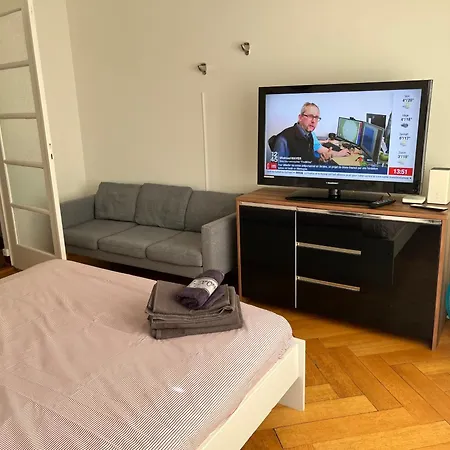 3 * Лозанна